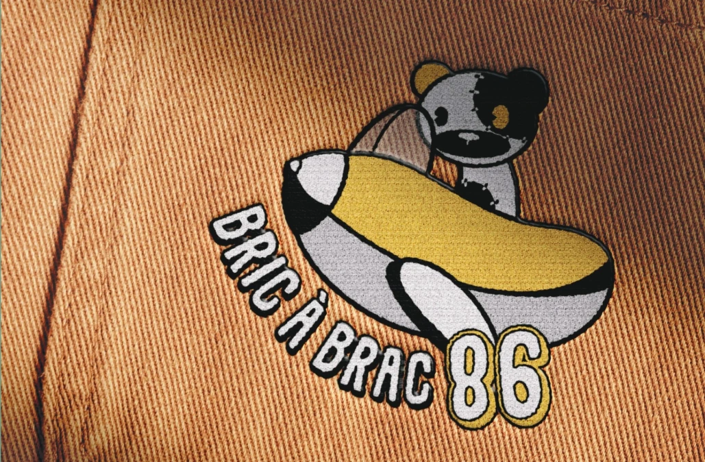 Mockup du logo de la société Bric à Brac 86